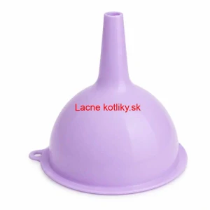Plastový lievik 16 cm