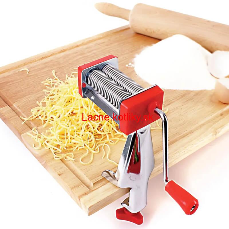 Strojček na rezance