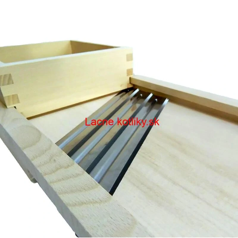 Ručný drevený krájač kapusty 3 nože 66 x 24 cm (stredný)