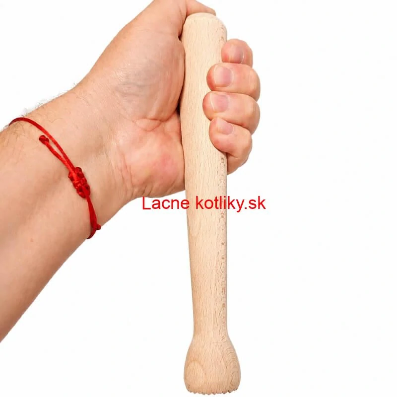 Drevený drvič na cesnak a bylinky 22 cm