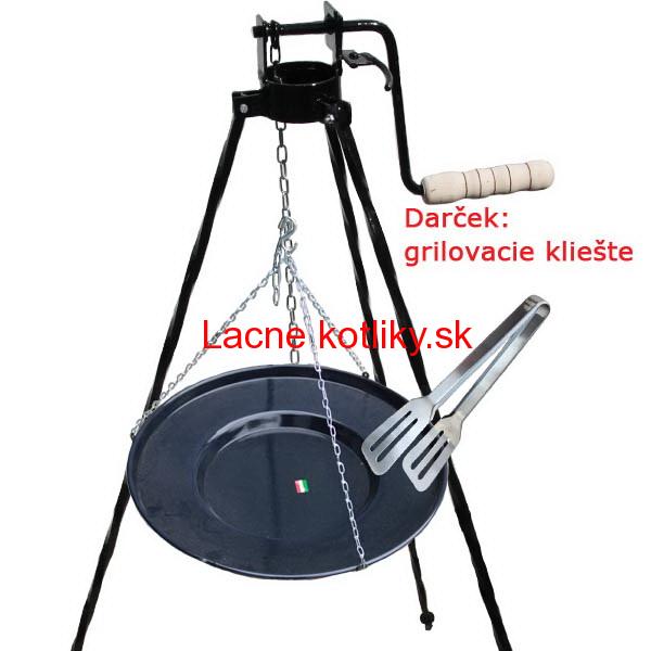 Grilovacia panvica s retiazkou 56 cm + stojan s kladkou 1,25 m VAR a kliešte na grilovanie